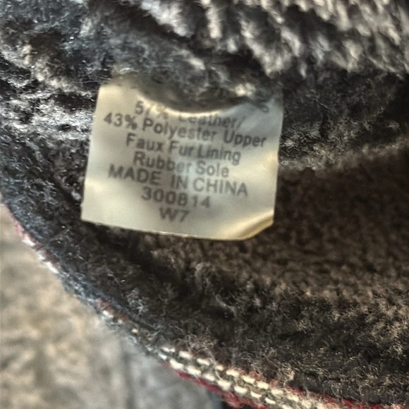 TOMS Gray Suede Patterned Women's Boots - Picture 6 of 6